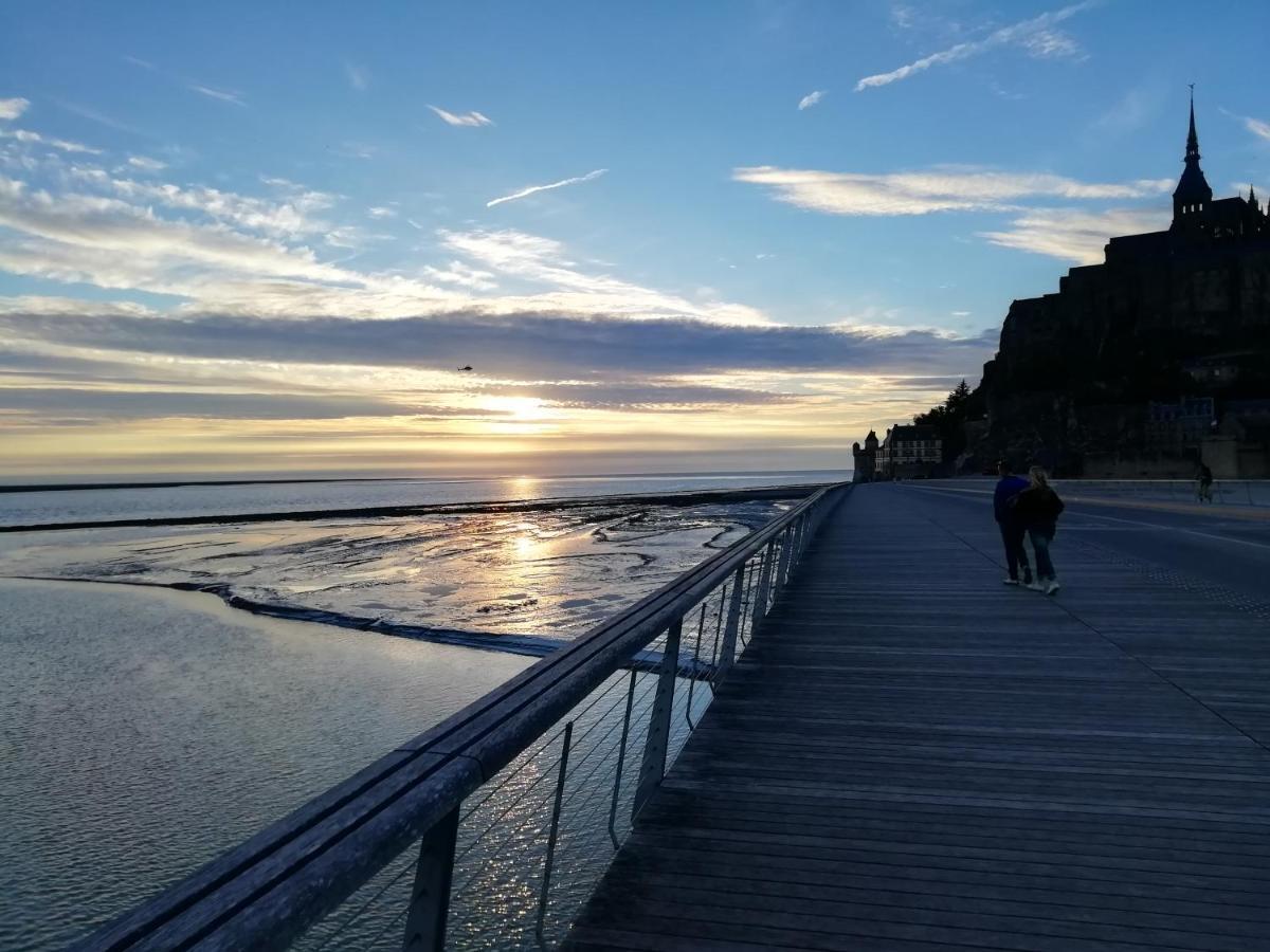 Mamoucafecouette Roz-sur-Couesnon Exterior foto